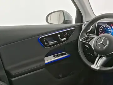 MERCEDES-BENZ GLC 220 d 4M Avantgarde LED Distronic &hellip;