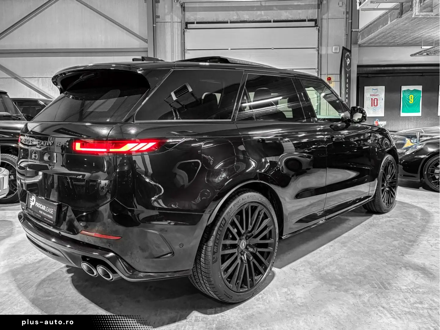 LAND ROVER Range Rover Sport P635 SV EDITION ONE  FULL CARB