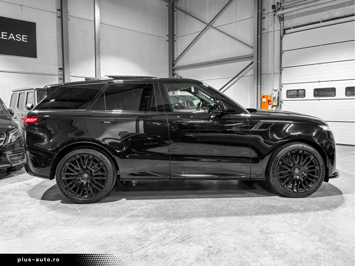 LAND ROVER Range Rover Sport P635 SV EDITION ONE  FULL CARB