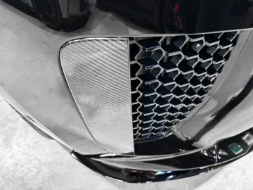 LAND ROVER Range Rover Sport P635 SV EDITION ONE  FULL CARB