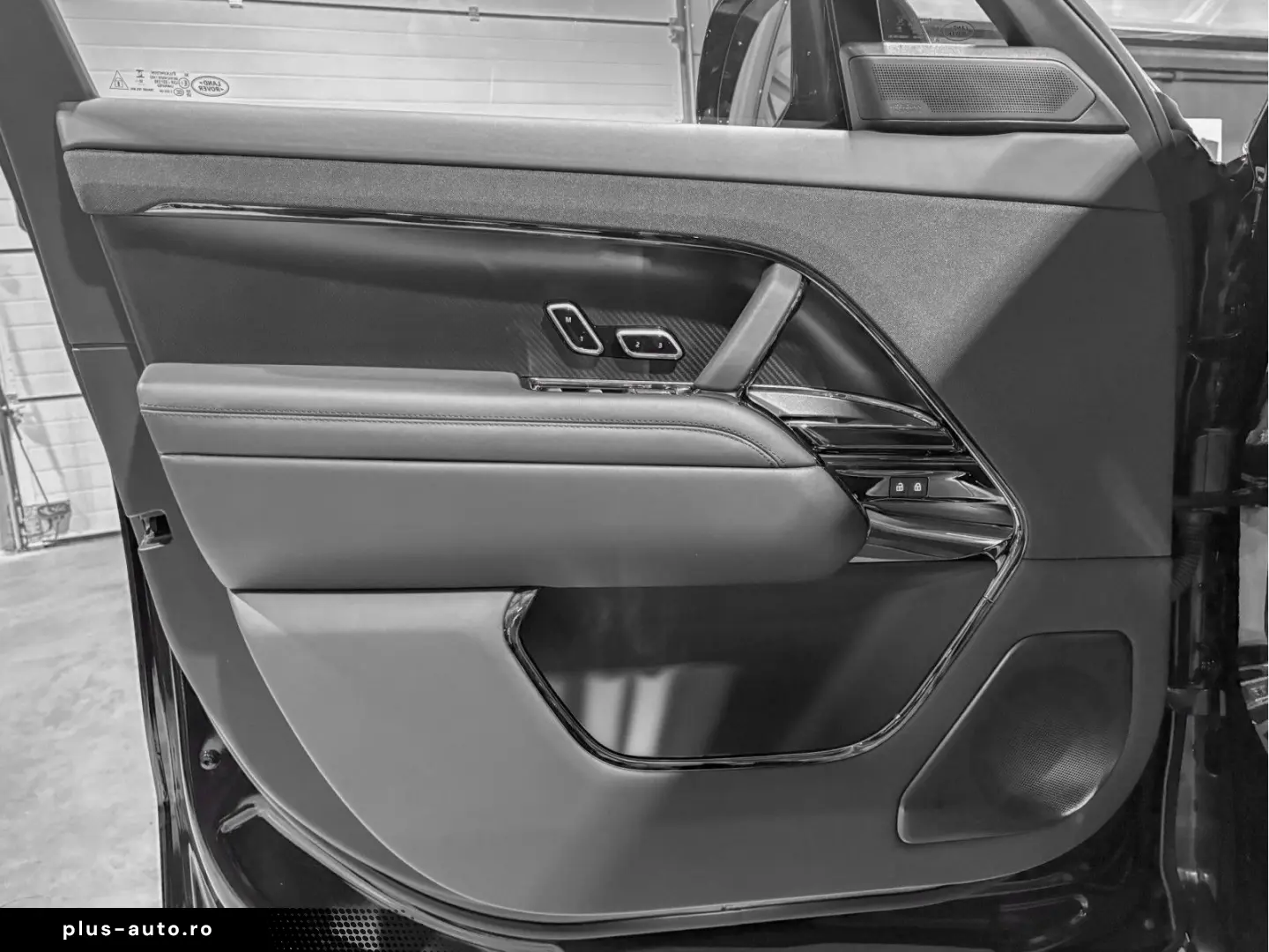 LAND ROVER Range Rover Sport P635 SV EDITION ONE  FULL CARB