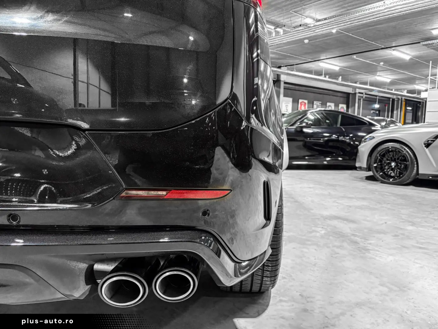 LAND ROVER Range Rover Sport P635 SV EDITION ONE  FULL CARB