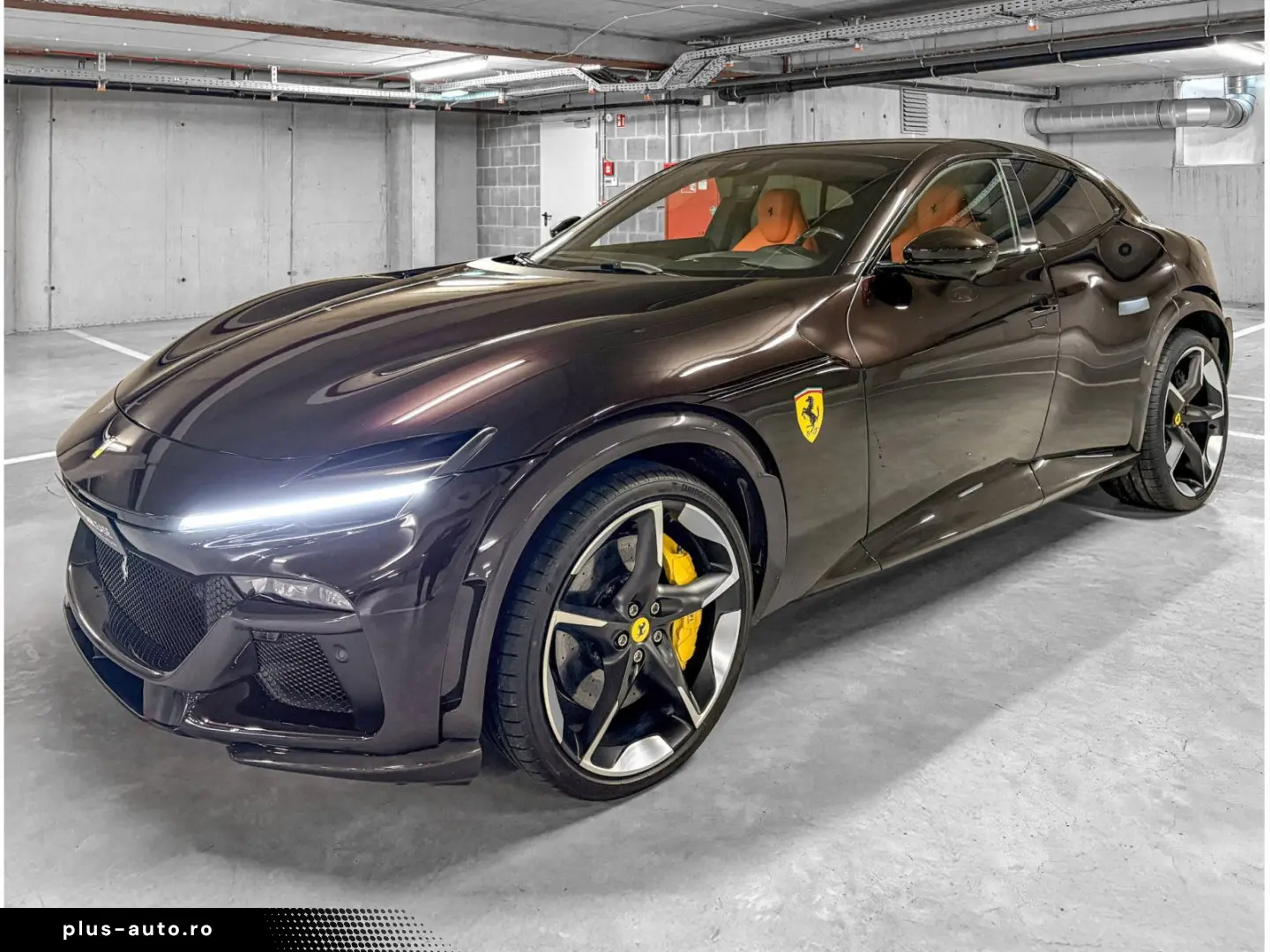 FERRARI Purosangue V12 NO VAT NERO PUROSANGUE CARBON FUL