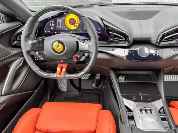 FERRARI Purosangue V12 NO VAT NERO PUROSANGUE CARBON FUL