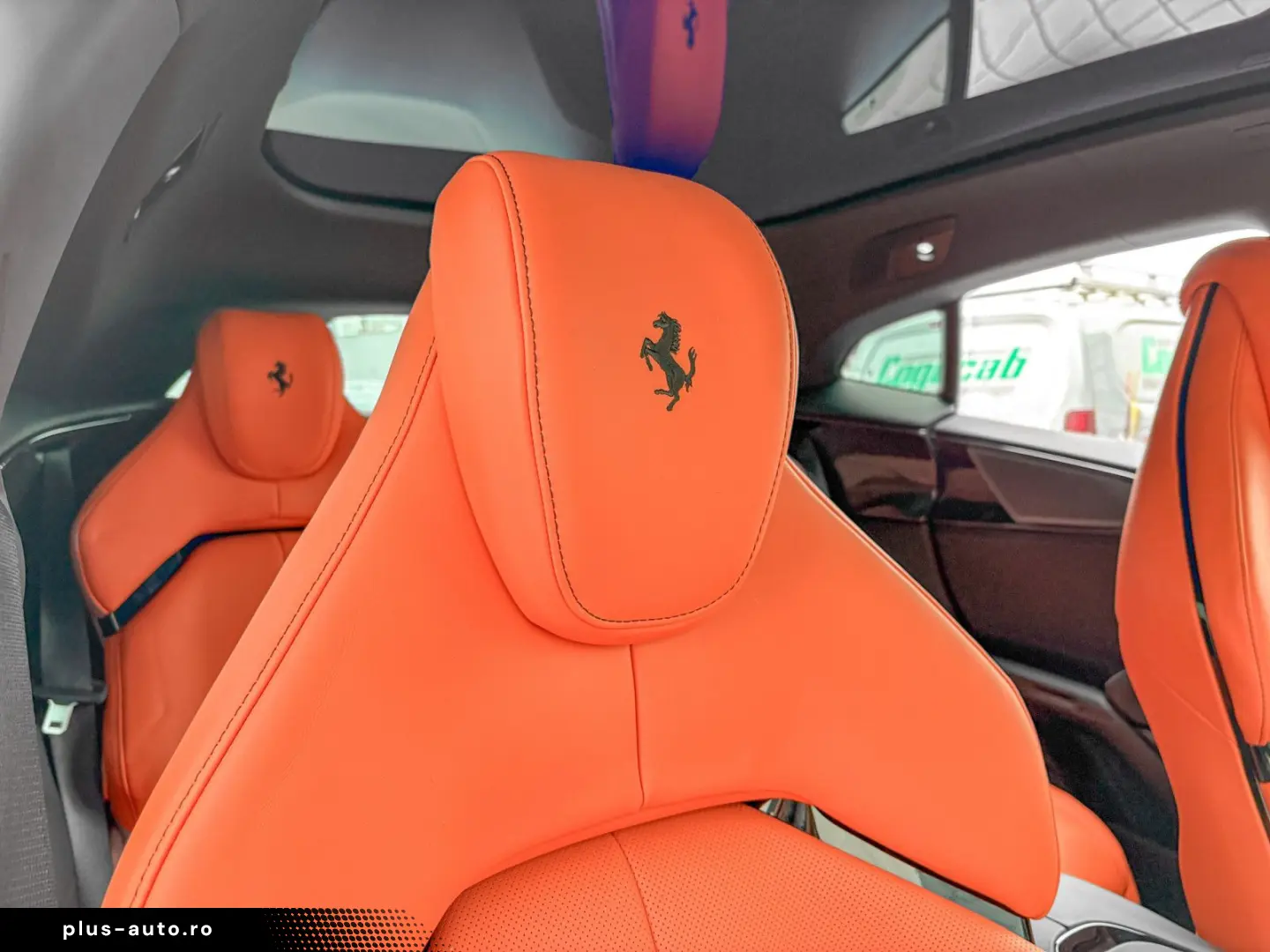 FERRARI Purosangue V12 NO VAT NERO PUROSANGUE CARBON FUL