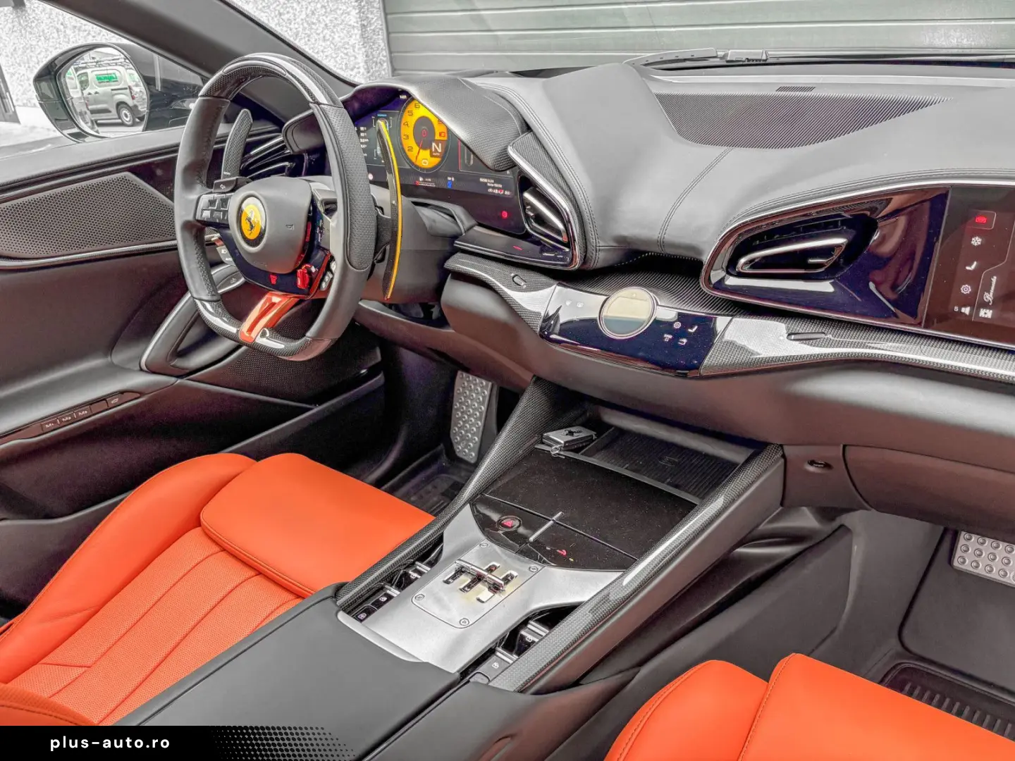 FERRARI Purosangue V12 NO VAT NERO PUROSANGUE CARBON FUL