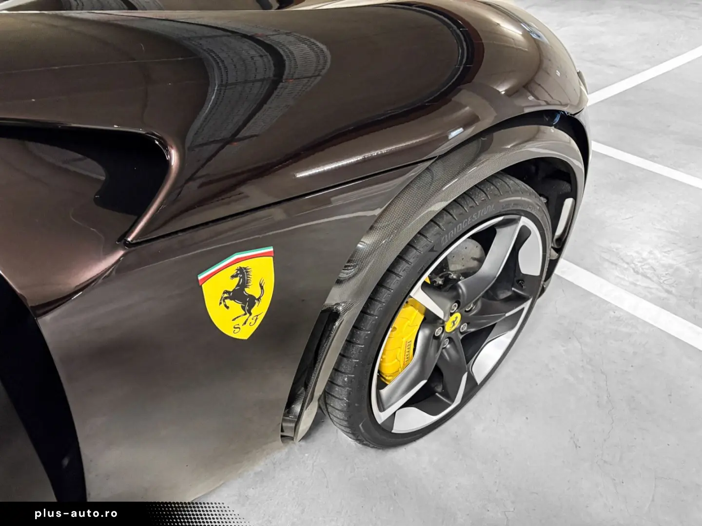 FERRARI Purosangue V12 NO VAT NERO PUROSANGUE CARBON FUL