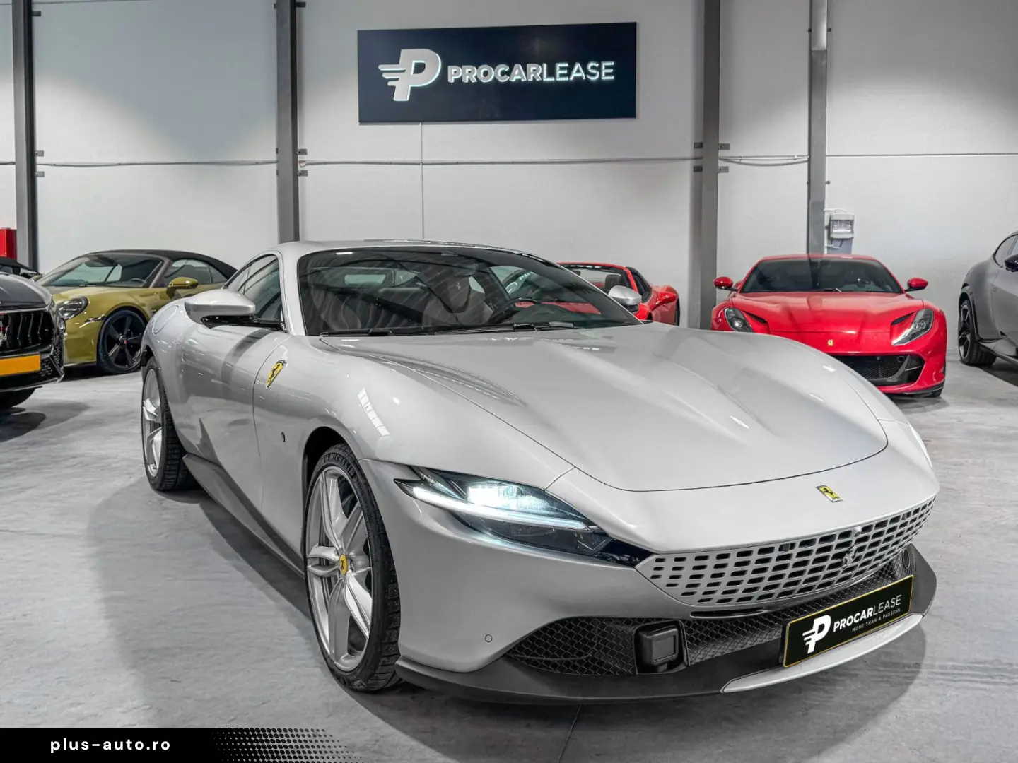 FERRARI Roma 20_ACC_CARBON_360 _MATRIX_ FULL