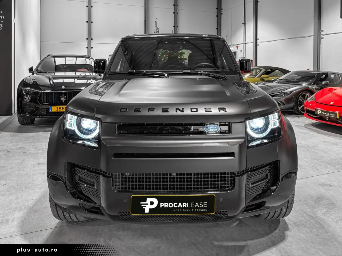 LAND ROVER Defender DEFENDER 110 D250X-DYNAMIC SE AWD MY25