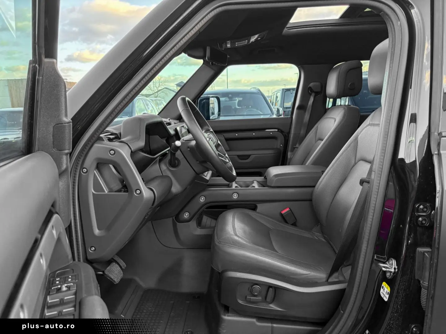 LAND ROVER Defender DEFENDER 110 D250X-DYNAMIC SE AWD MY25