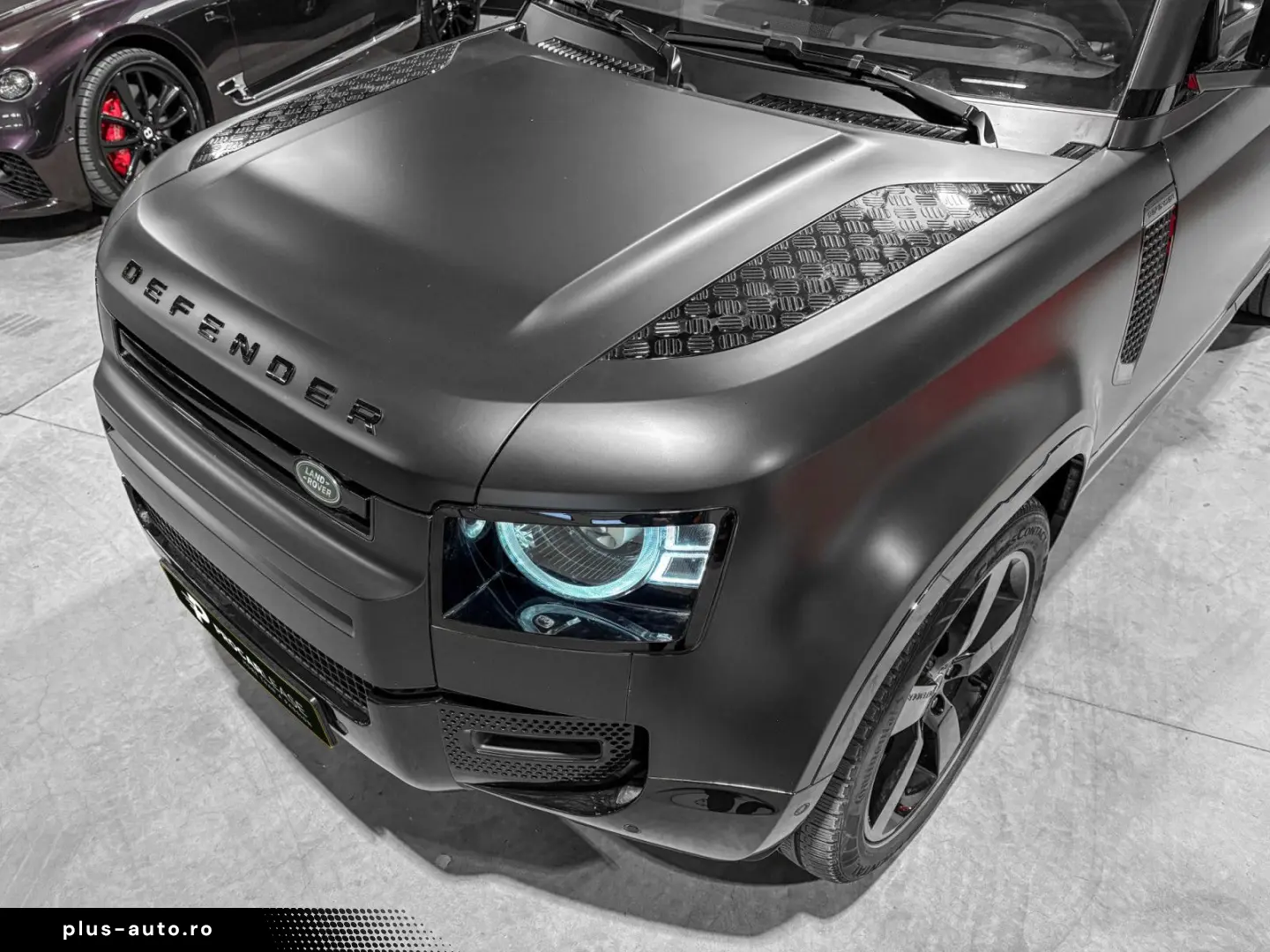 LAND ROVER Defender DEFENDER 110 D250X-DYNAMIC SE AWD MY25