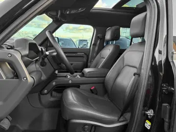 LAND ROVER Defender DEFENDER 110 D250X-DYNAMIC SE AWD MY25