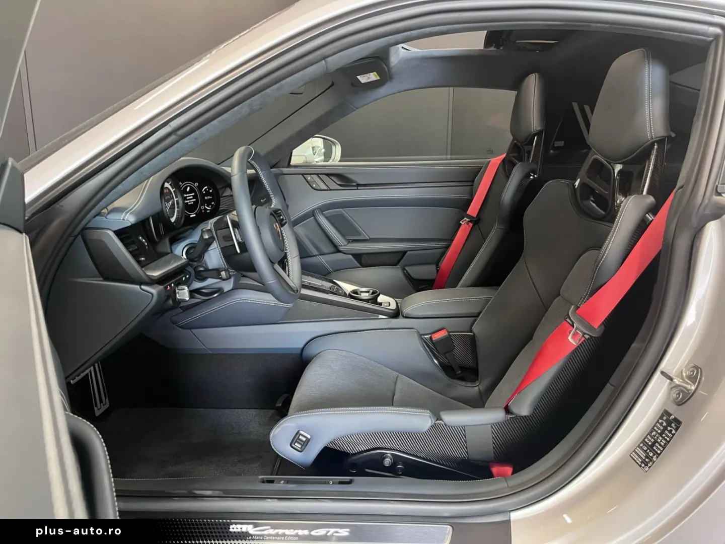 PORSCHE 992 911 CARRERA 4 GTS LE MANS CENTENAIRE 1of72