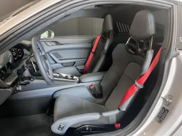 PORSCHE 992 911 CARRERA 4 GTS LE MANS CENTENAIRE 1of72