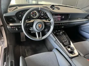 PORSCHE 992 911 CARRERA 4 GTS LE MANS CENTENAIRE 1of72