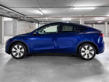 TESLA Model Y MODEL Y GRANDE AUTONOMIE