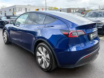 TESLA Model Y MODEL Y GRANDE AUTONOMIE