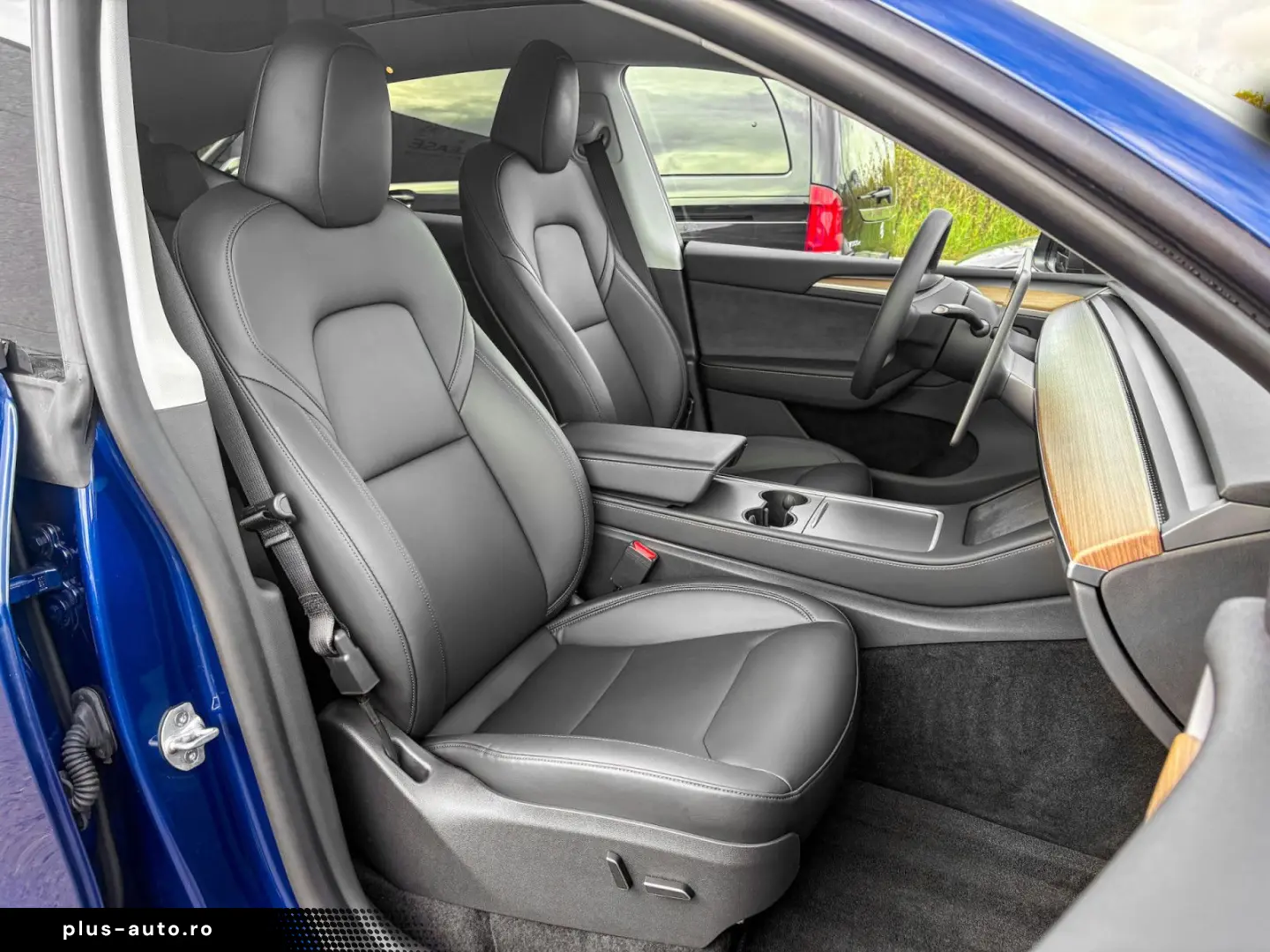 TESLA Model Y MODEL Y GRANDE AUTONOMIE