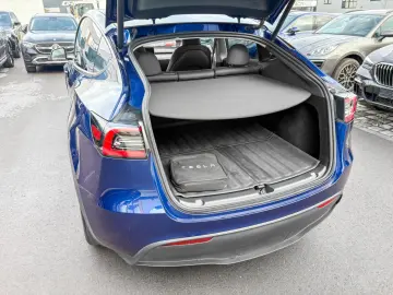 TESLA Model Y MODEL Y GRANDE AUTONOMIE