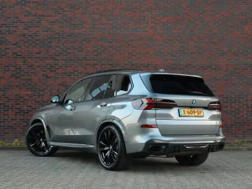 BMW X5 50e xDrive   M Performance - AHK - Pano