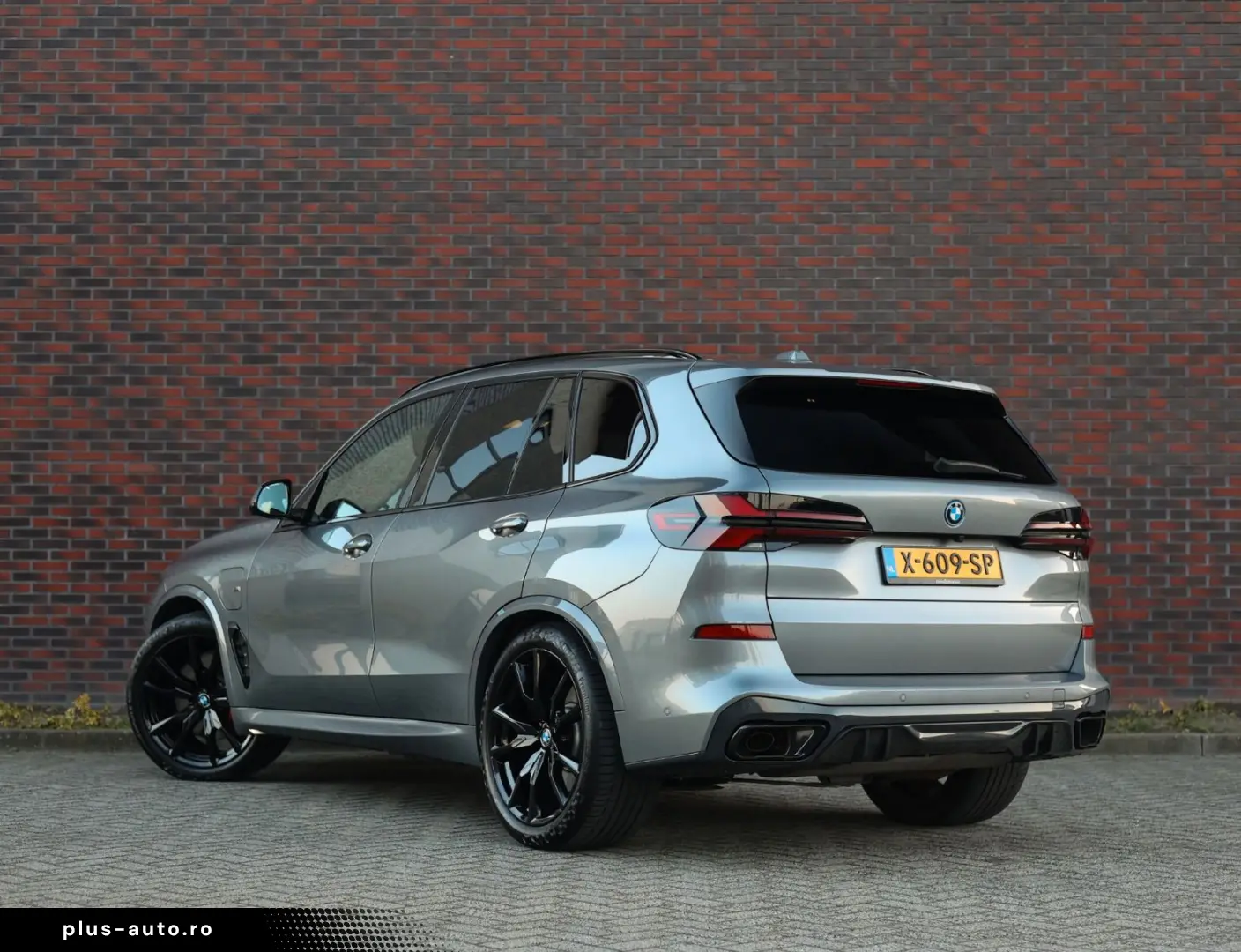 BMW X5 50e xDrive   M Performance - AHK - Pano