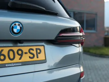 BMW X5 50e xDrive   M Performance - AHK - Pano