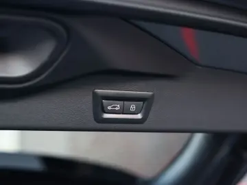 BMW X5 50e xDrive   M Performance - AHK - Pano