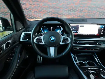 BMW X5 50e xDrive   M Performance - AHK - Pano
