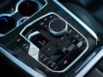 BMW X5 50e xDrive   M Performance - AHK - Pano