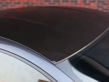 ASTON MARTIN Vanquish 5.2 V12   Q Epsilon Black - B&W