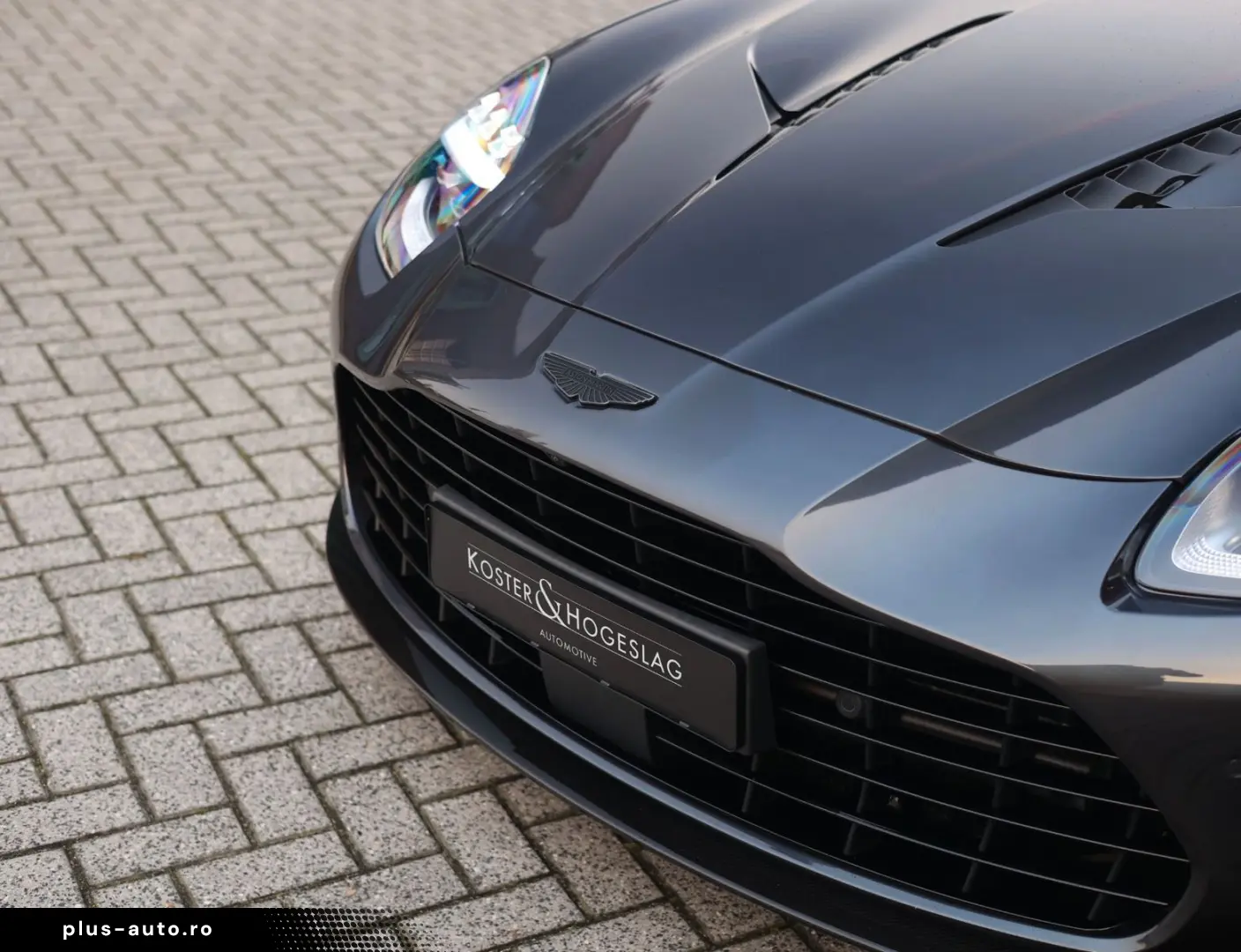 ASTON MARTIN Vanquish 5.2 V12   Q Epsilon Black - B&W