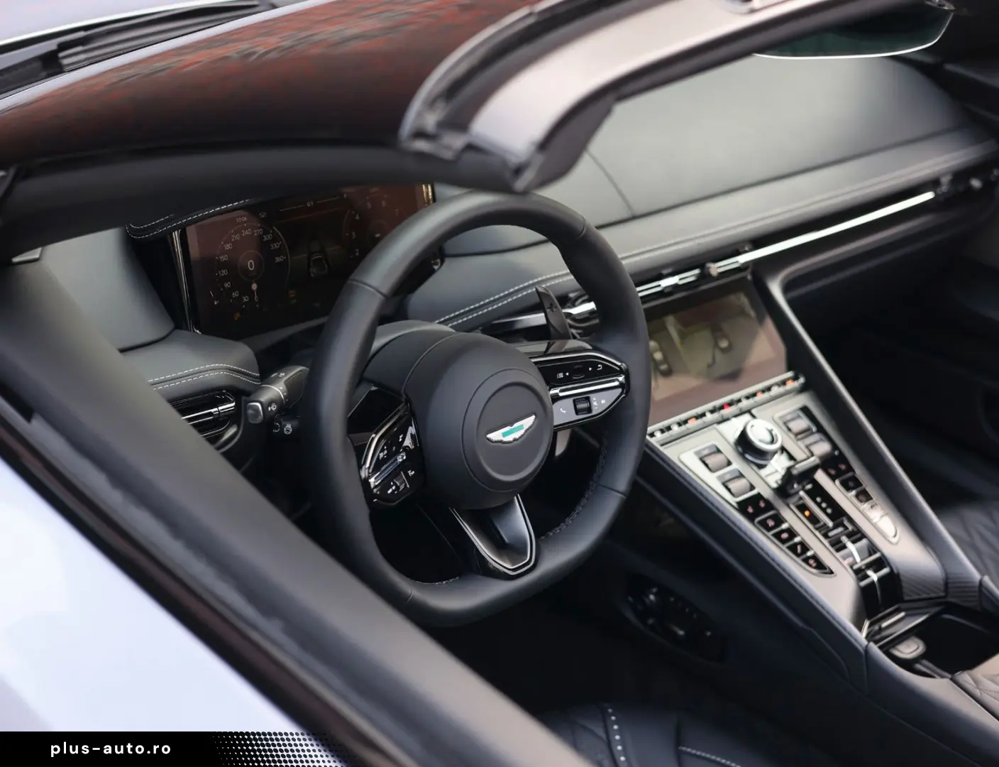 ASTON MARTIN DB12 4.0 V8 Volante   Carbon - Bowers Wilkins