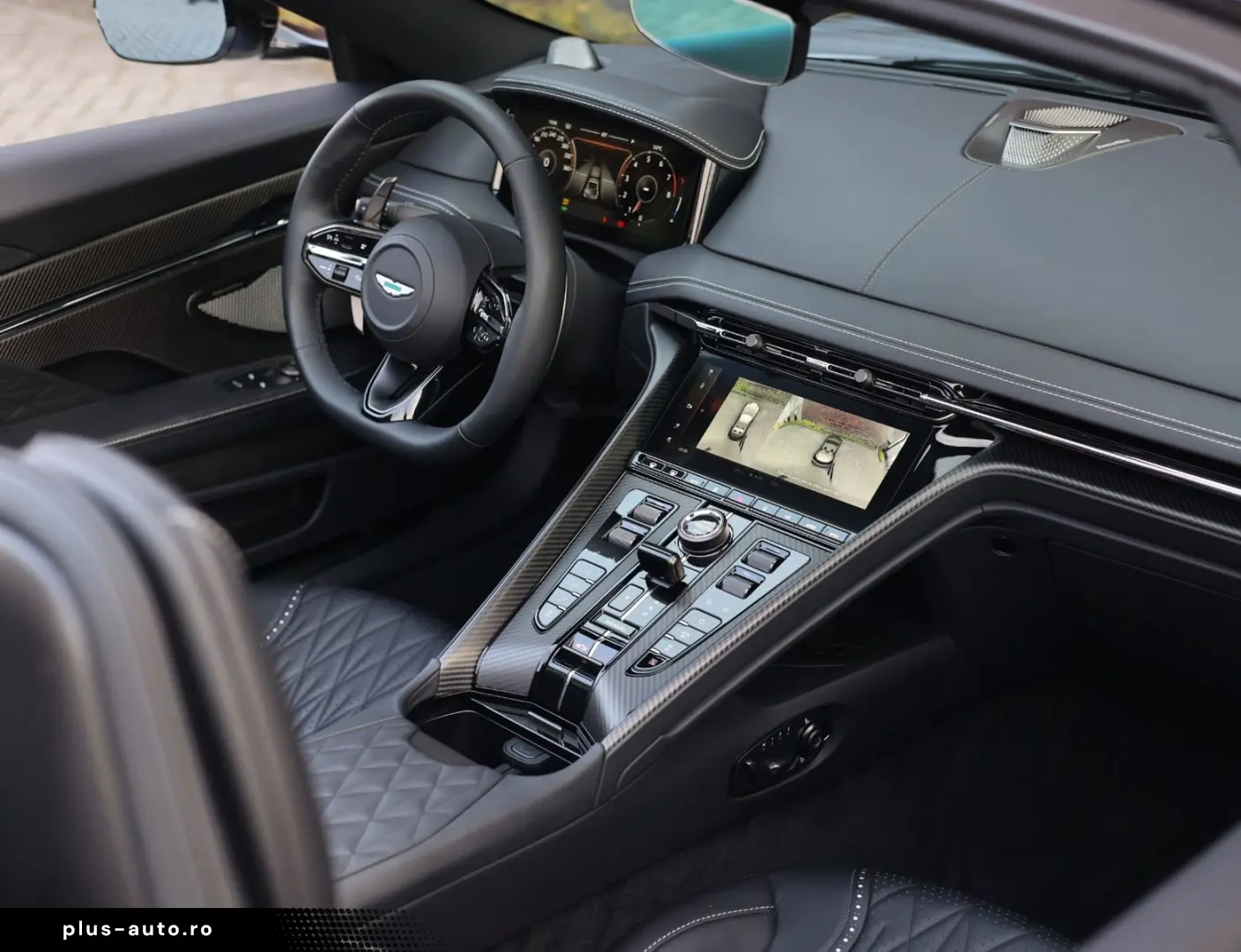 ASTON MARTIN DB12 4.0 V8 Volante   Carbon - Bowers Wilkins