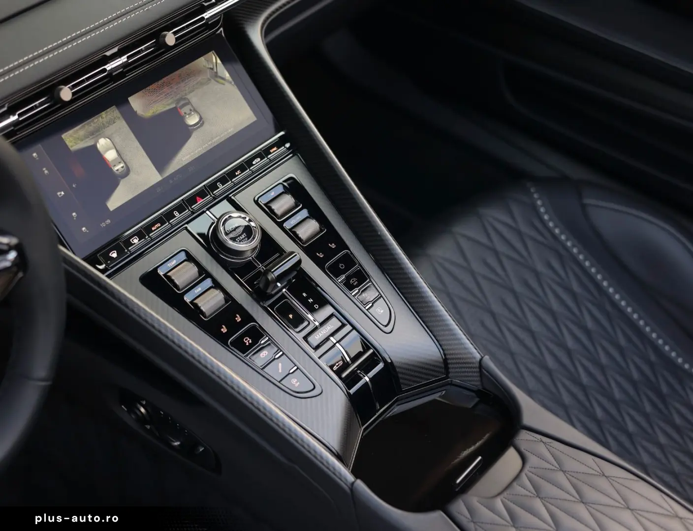 ASTON MARTIN DB12 4.0 V8 Volante   Carbon - Bowers Wilkins