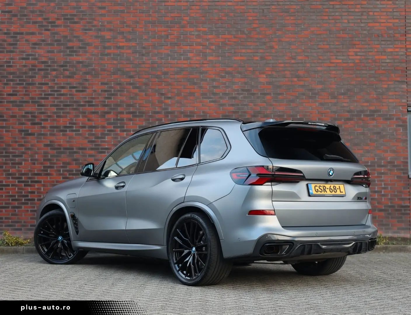 BMW X5 50e xDrive   M Performance - Sky - AHK