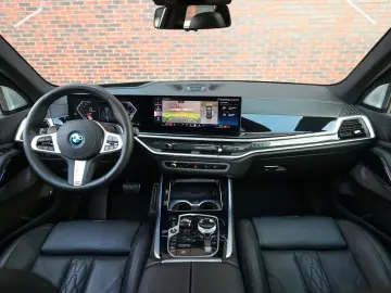 BMW X5 50e xDrive   M Performance - Sky - AHK