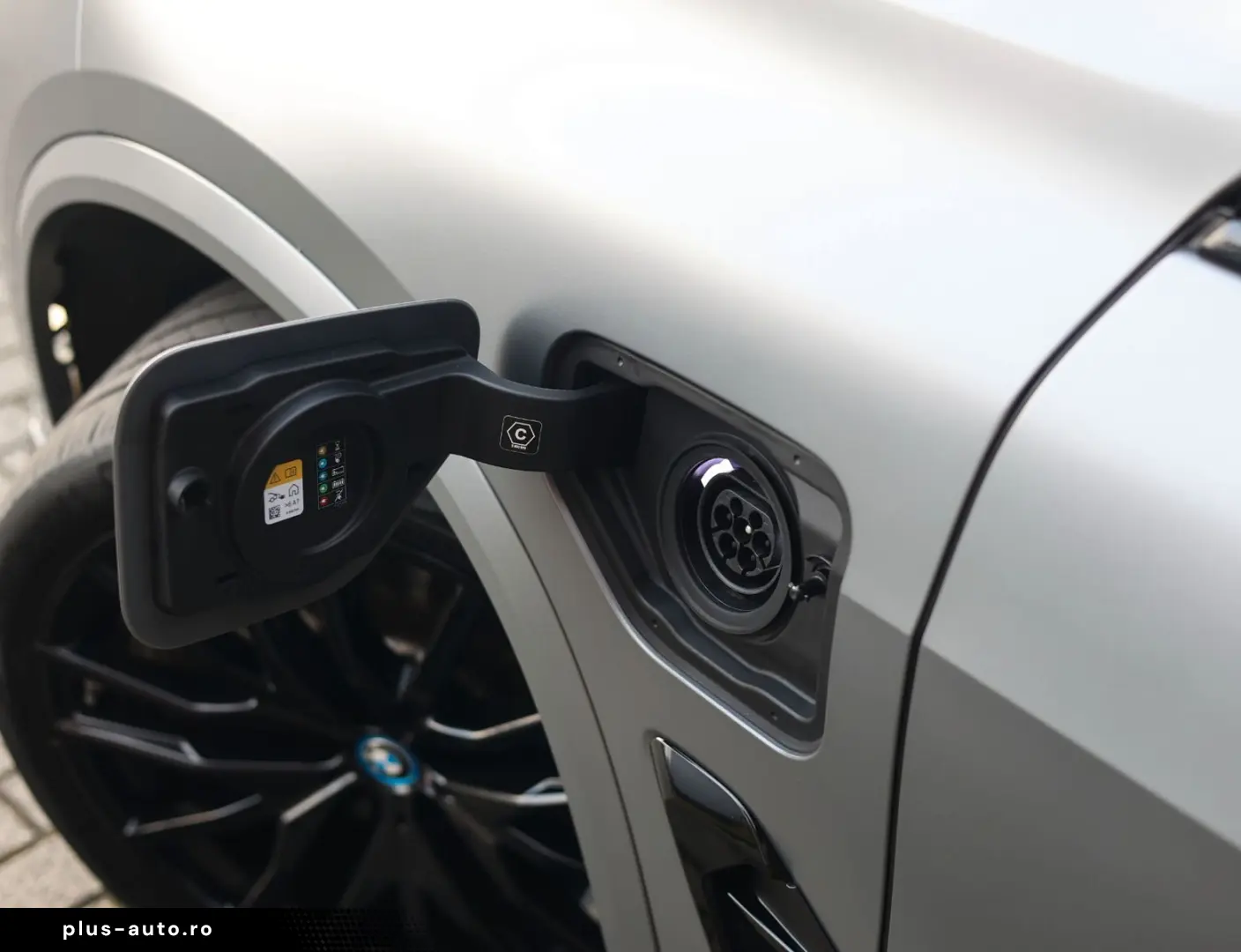 BMW X5 50e xDrive   M Performance - Sky - AHK