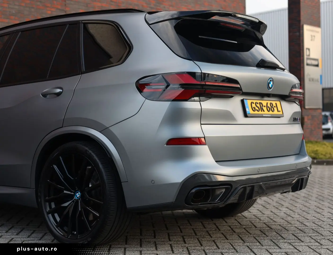 BMW X5 50e xDrive   M Performance - Sky - AHK