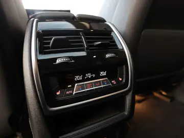 BMW X5 50e xDrive   M Performance - Sky - AHK