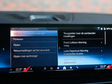 BMW X5 50e xDrive   M Performance - Sky - AHK