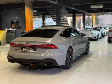 AUDI RS7 Sportback 4.0 TFSI quattro~HEAD-UP~PANO~MATR