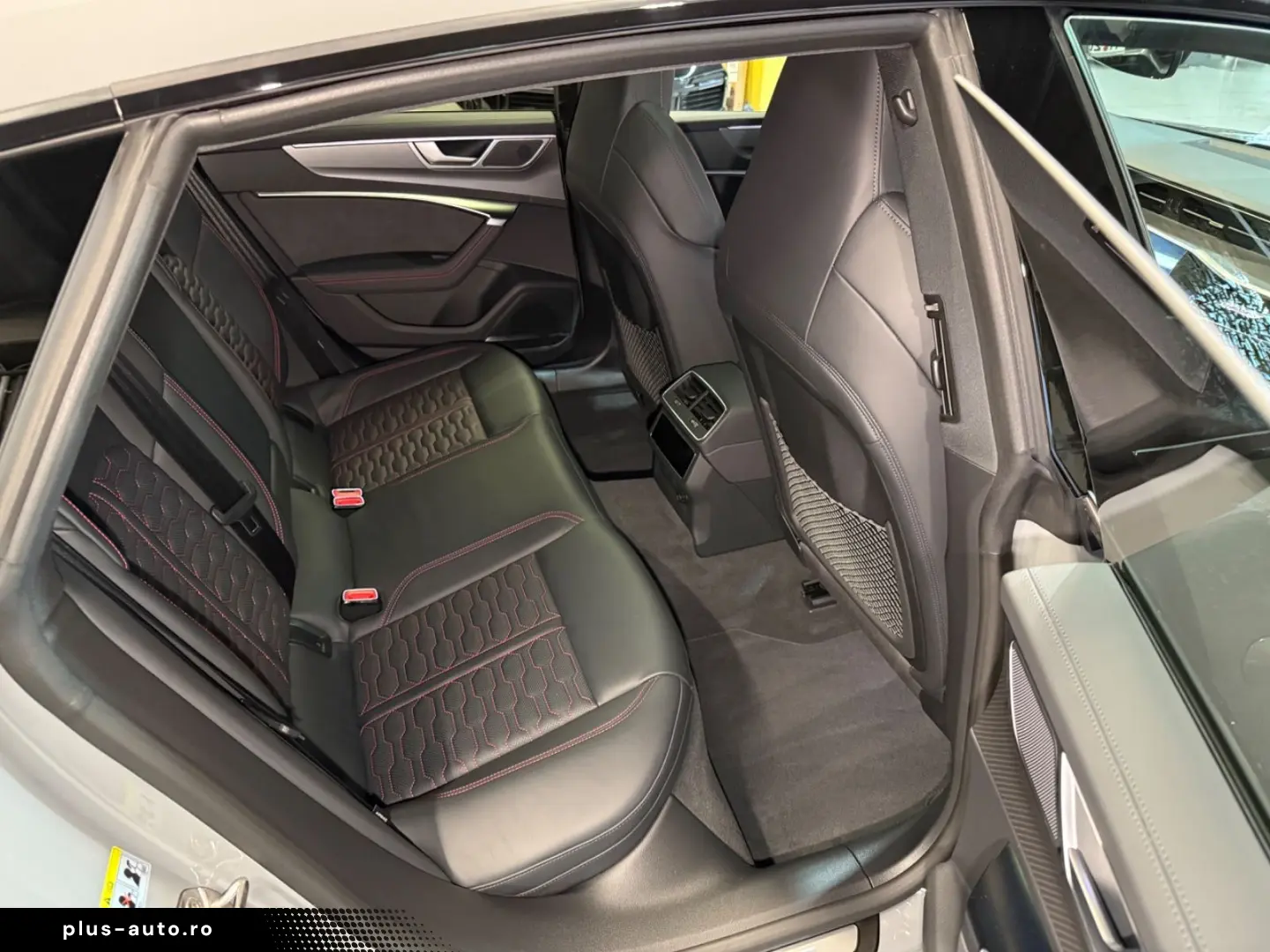 AUDI RS7 Sportback 4.0 TFSI quattro~HEAD-UP~PANO~MATR