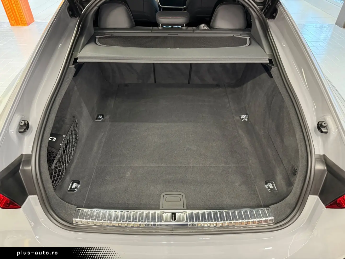 AUDI RS7 Sportback 4.0 TFSI quattro~HEAD-UP~PANO~MATR