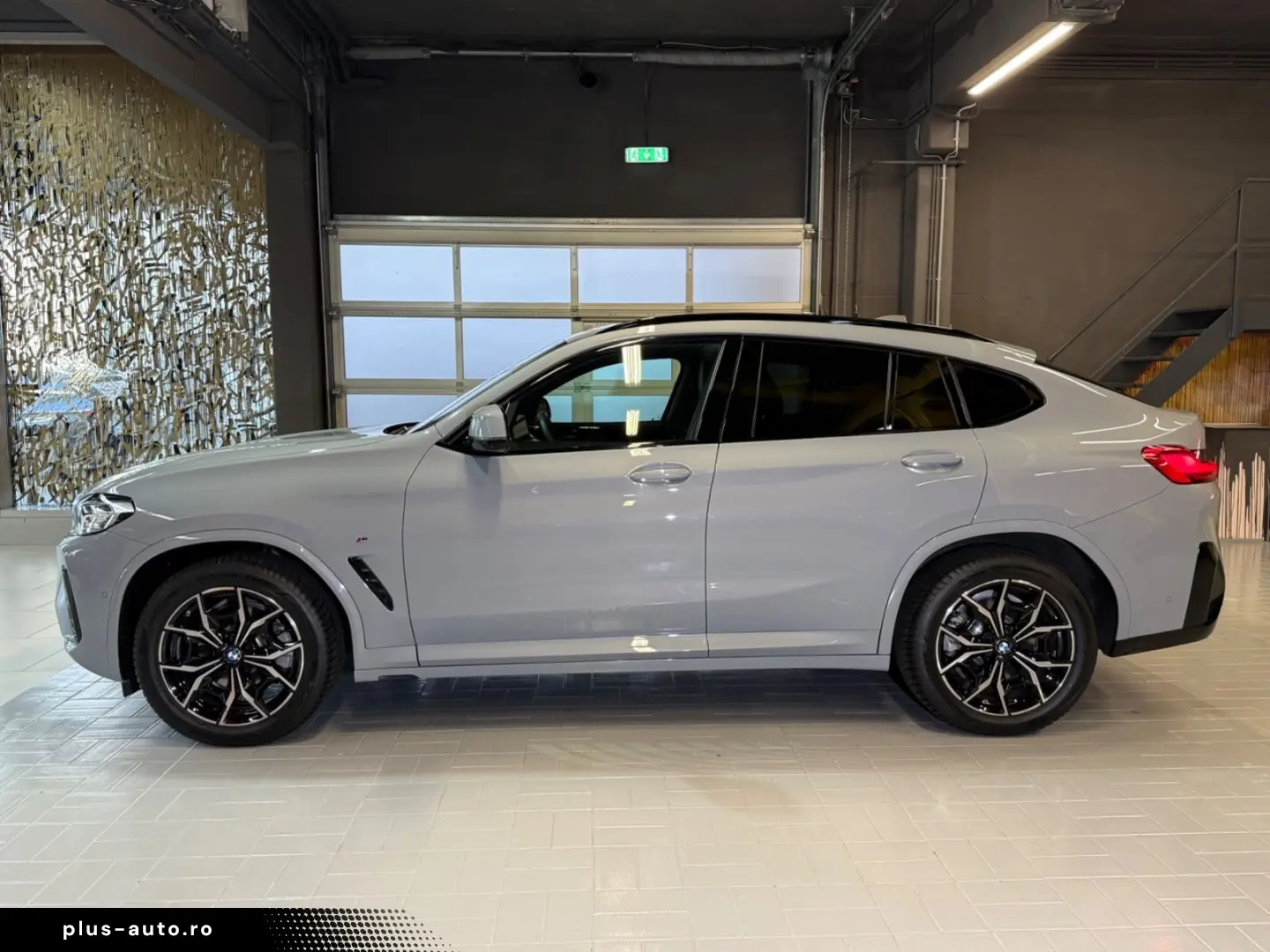 BMW X4 xDrive 20i M Sport~AHK~KAMERA 360 ~LEDER~