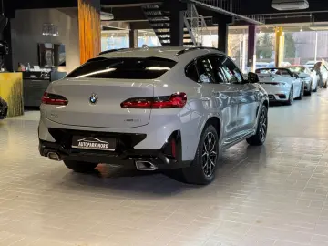 BMW X4 xDrive 20i M Sport~AHK~KAMERA 360 ~LEDER~