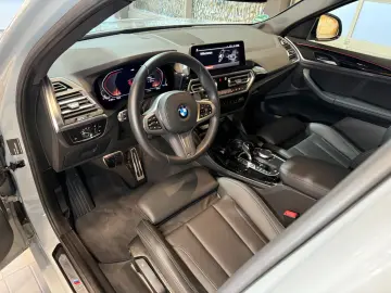 BMW X4 xDrive 20i M Sport~AHK~KAMERA 360 ~LEDER~