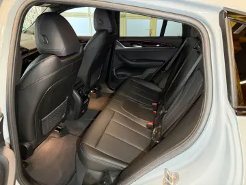 BMW X4 xDrive 20i M Sport~AHK~KAMERA 360 ~LEDER~