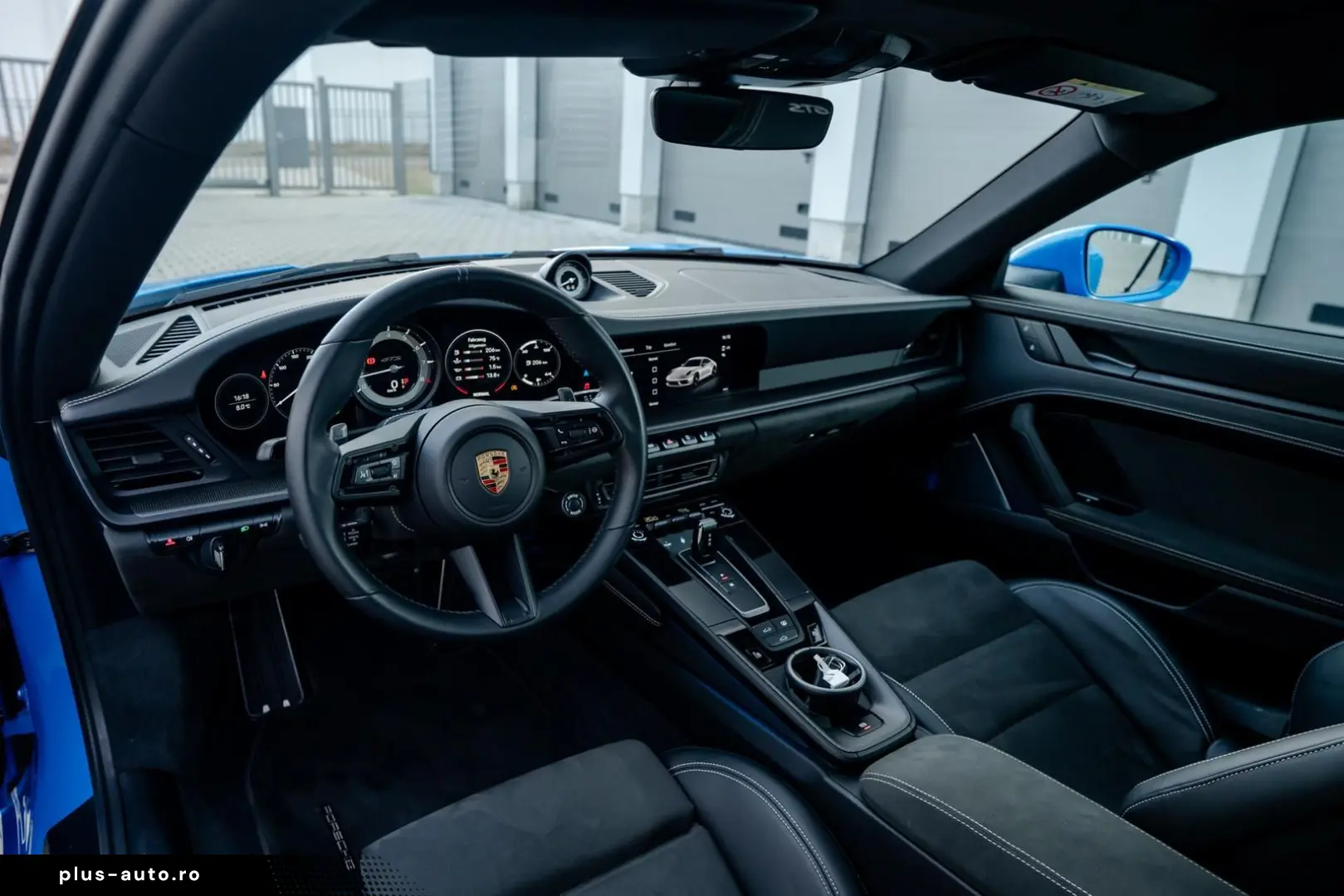 PORSCHE 992.1 GTS Coupe   18-Wege   Lift   Burmester