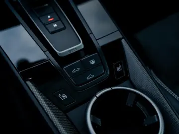 PORSCHE 992.1 GTS Coupe   18-Wege   Lift   Burmester