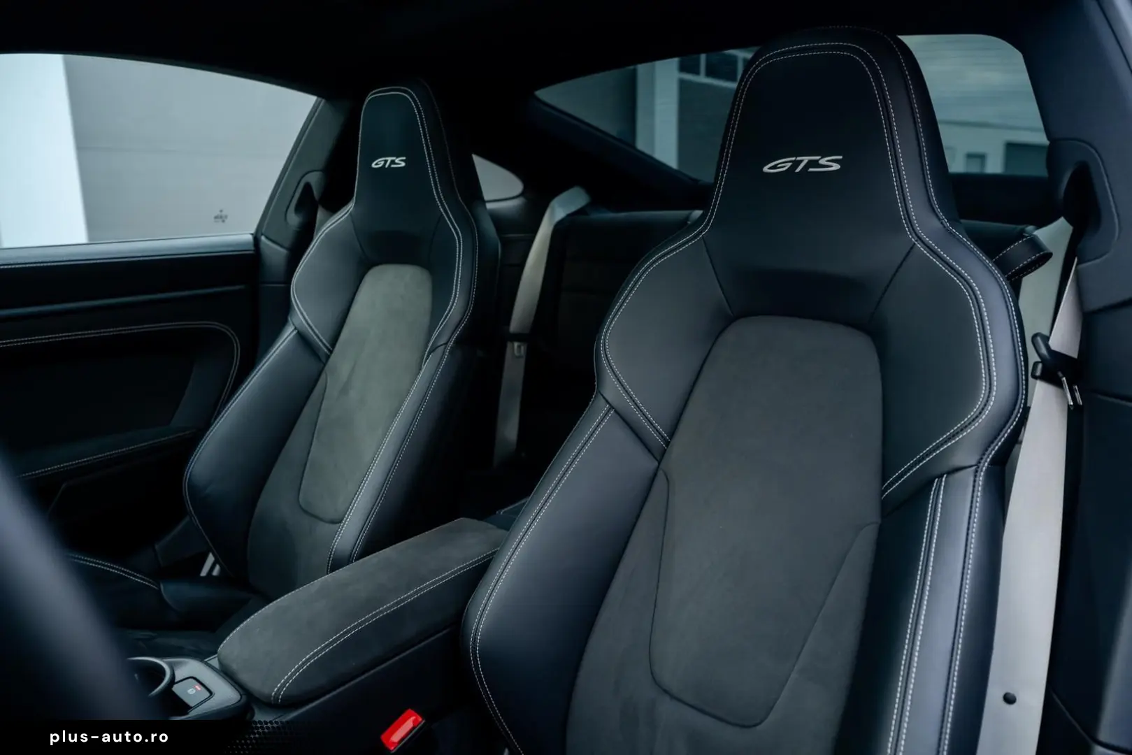 PORSCHE 992.1 GTS Coupe   18-Wege   Lift   Burmester